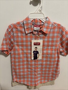 NWT Wrangler Orange Plaid Short Sleeve Button-Down Shirt